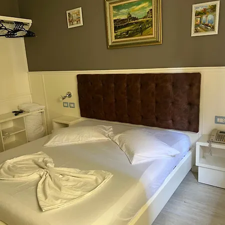 Kastria 4* 地拉那