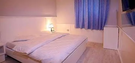 Szálloda Kastria Tirana