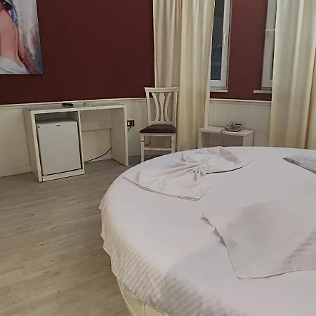 Kastria Hotel 4*